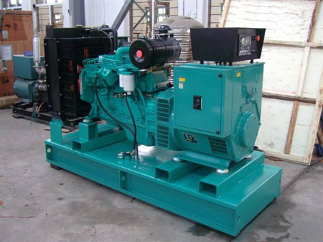 珙县200kw康明斯柴油发电机组图片 珙县200kw康明斯柴油发电机组图片